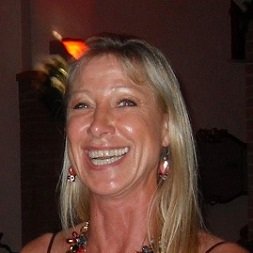 Martina Hahn, distribuidor de Forever Living Products